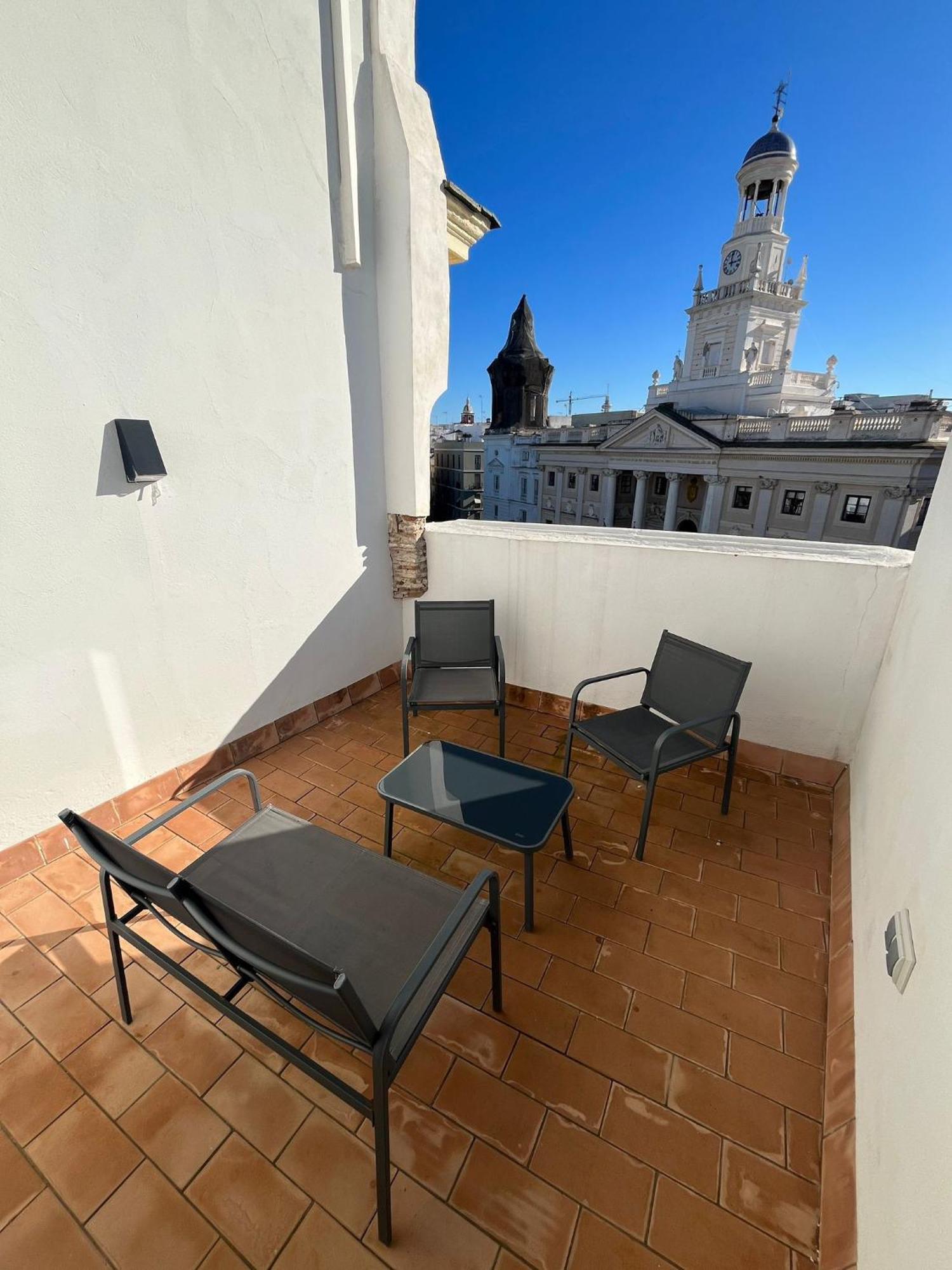 Penthouse La Plaza En Cadiz Centro Grupo Ac Gestion Apartment Exterior photo